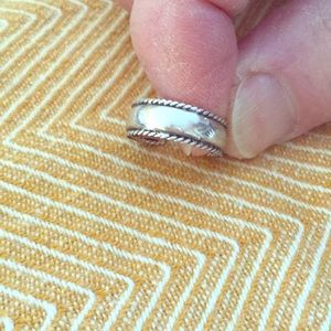 I am selling a shiny ring